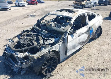 2015 BMW M4 z USA, uszkodzony, nr VIN WBS3R9C55FK332505